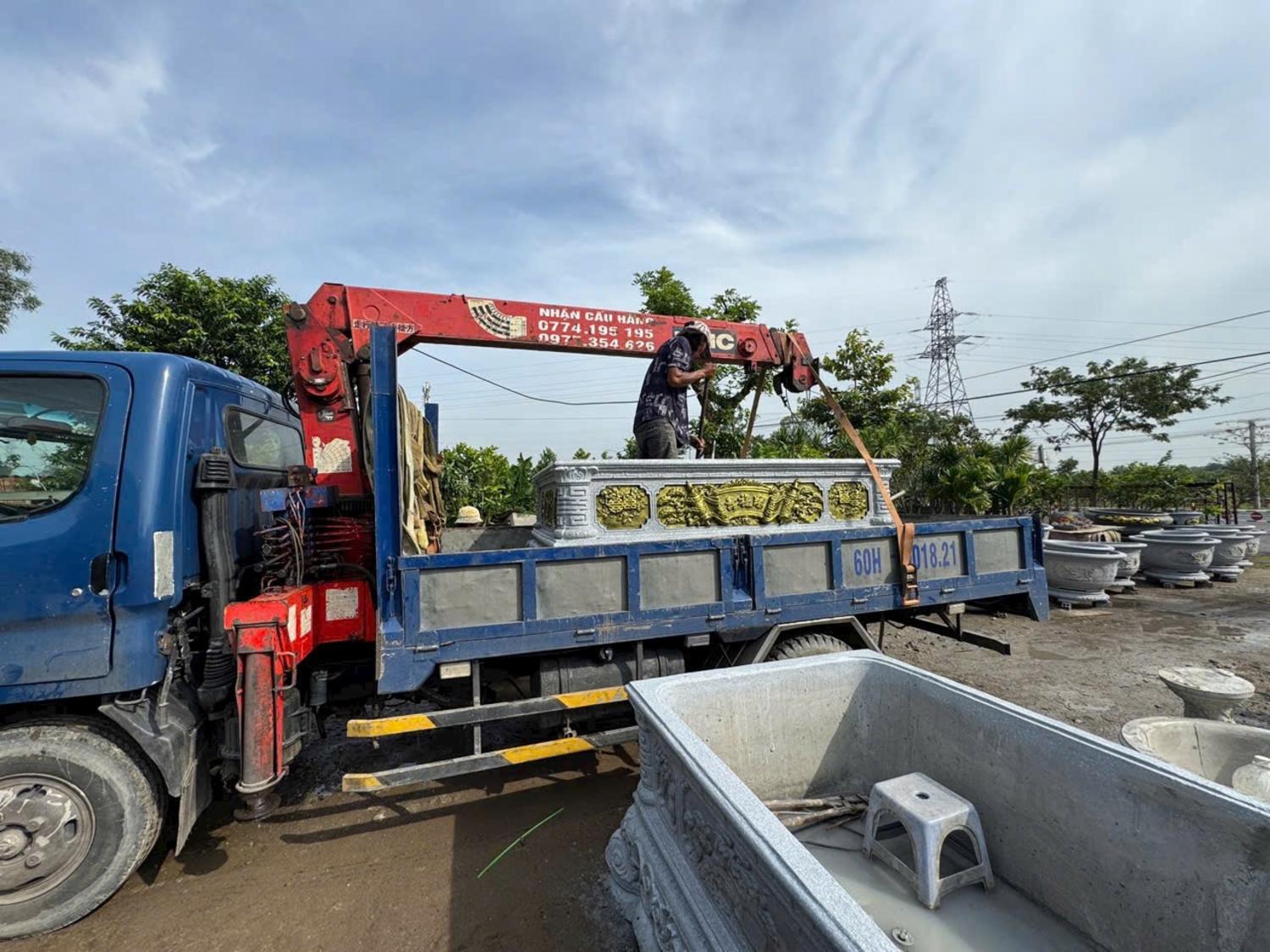 Cẩu Tải Hoàng Văn Thanh